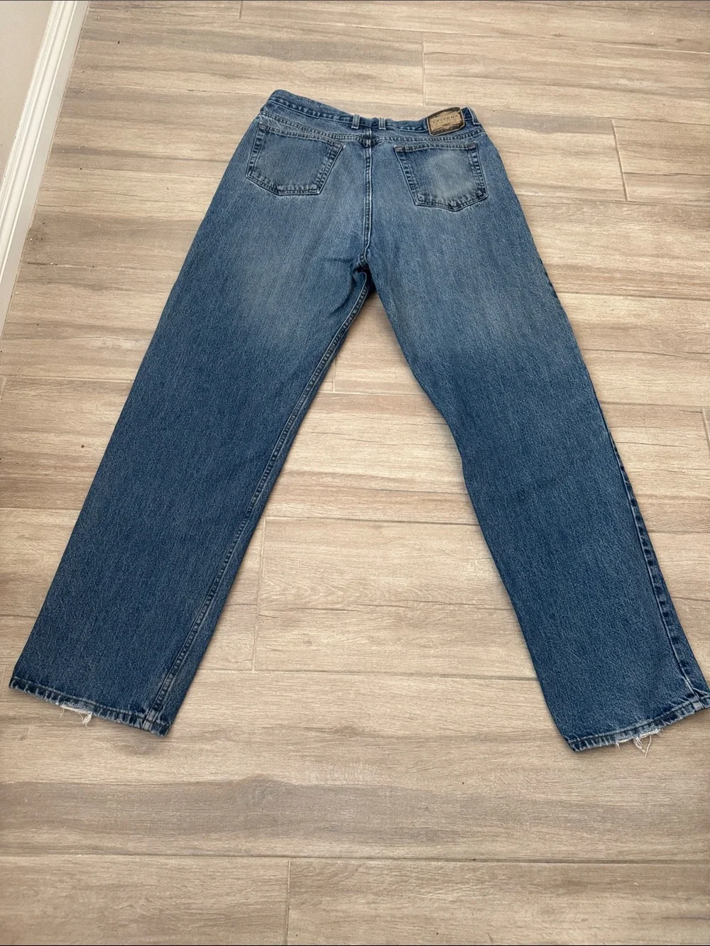 Arizona Jean Company Brown Tag Men's Tall Loose Fit Mid Wash Denim Jeans